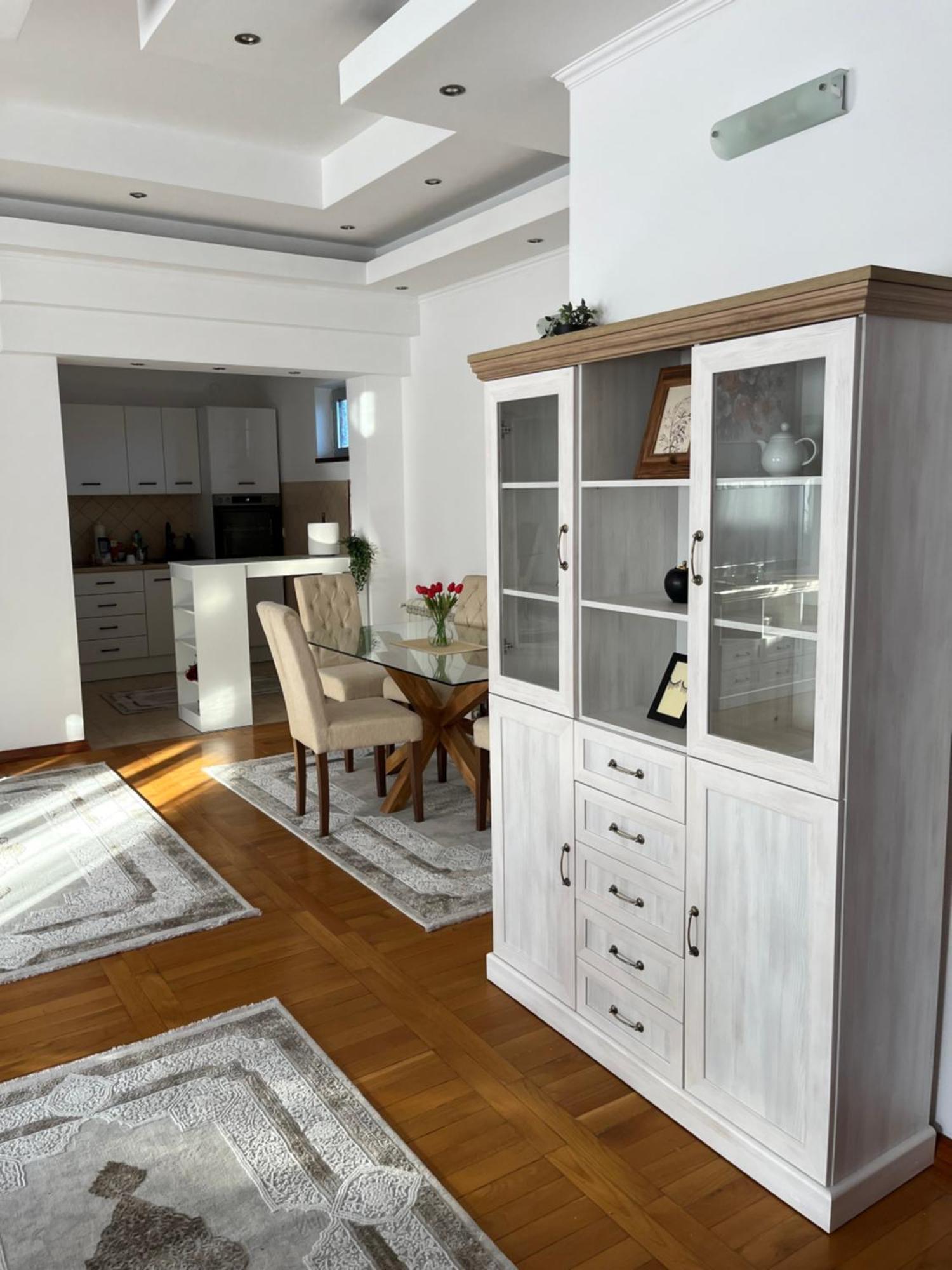 Airport Sky Apartments Lux II Beograd Eksteriør billede